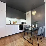 Krakowska Konstelacja Premium Apartamento *