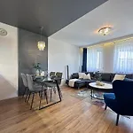 Krakowska Konstelacja Premium Apartamento Cracovia
